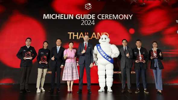 Special Awards: Chudaree ‘Tam’ Debhakam of Baan Tepa with the Young Chef Award, NAWA with the Opening of the Year, Louise Bourgeois from Chef’s Table with the Service Award, and Thanakorn ‘Jay’ Bottorff of INDDEE with the Sommelier Award.