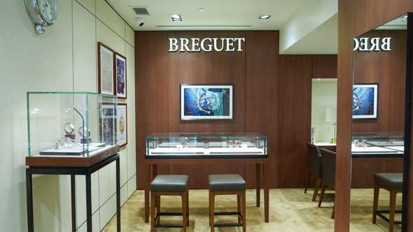 Breguet Thailand welcomed watch enthusiasts to its newest boutique at the elegant Mandarin Oriental Bangkok Hotel 