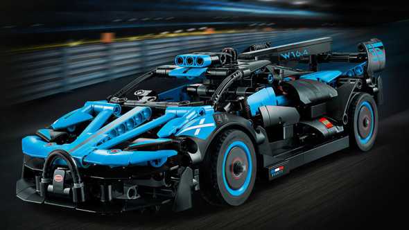 Bugatti’s track-only hyper sports car that will be produced in Molsheim later this year is the beautifully intricate LEGO® Technic™ Bolide